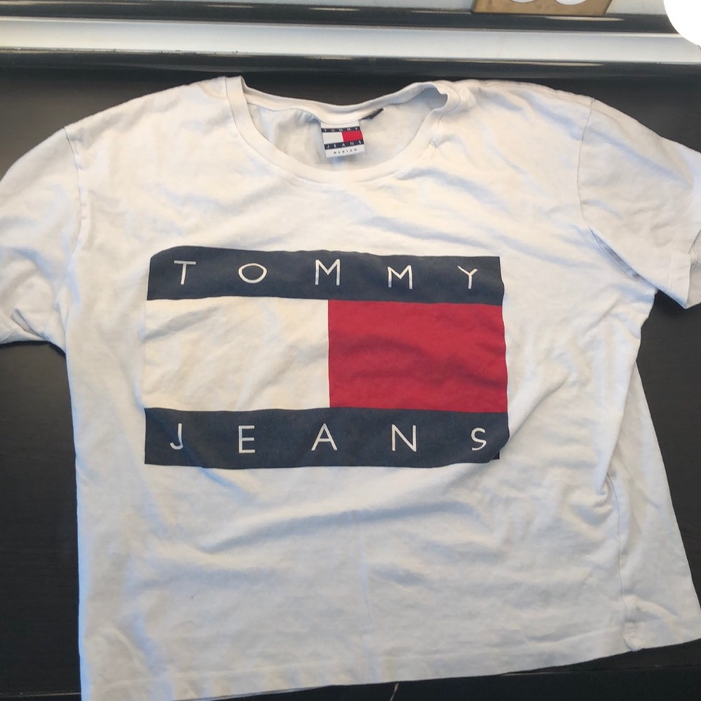 Tommy Hilfiger cropped tee